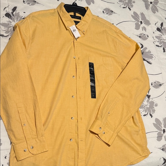 Banana Republic Other - Banana Republic Yellow Men's Shirt